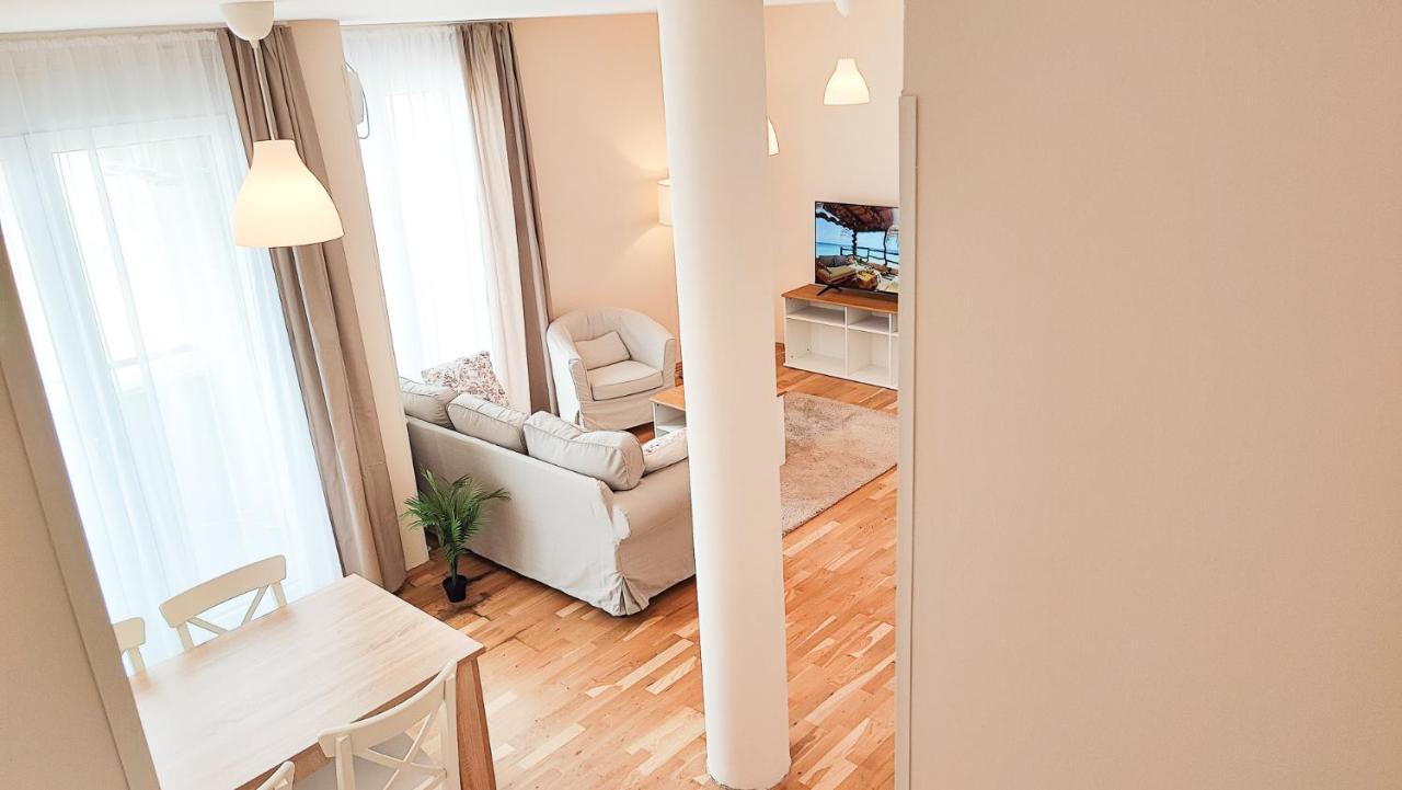 Filinhome Papa Suite 5 Novi Sad Exterior photo
